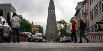 Why Iceland and Others Might Want In, Not Out, of the E.U. Club