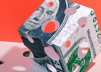 King Donald Is Dethroning the Dollar