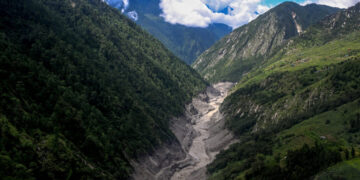 Disaster Experts Say Nepal Glacier Collapse Was Difficult to Predict