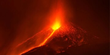 29-Year-Old Tourist Killed by Lightning While Hiking Sicily’s Active Mount Etna