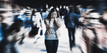 3 Ways to Stop Complaining So Much, According to a Therapist