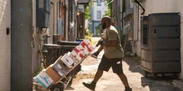 Trump Administration Is Undoing Plans to Boost Workplace Heat Protections