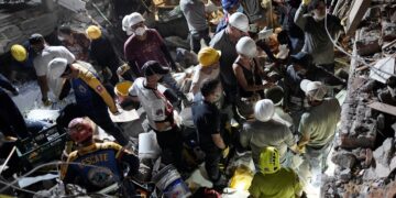 Rescuers scramble to find survivors as death toll rises in Colombia’s powerful earthquake