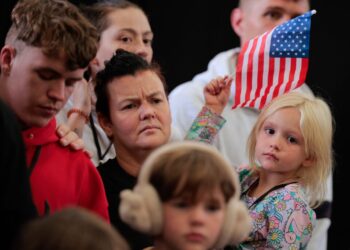 White South Africans could get $4,500 in aid if they come to U.S. as refugees