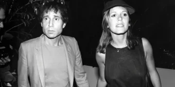 43 Years Ago Today, This Rock & Roll Hall of Famer Married Princess Leia—and Broke the Hearts of ‘Star Wars’ Nerds Everywhere