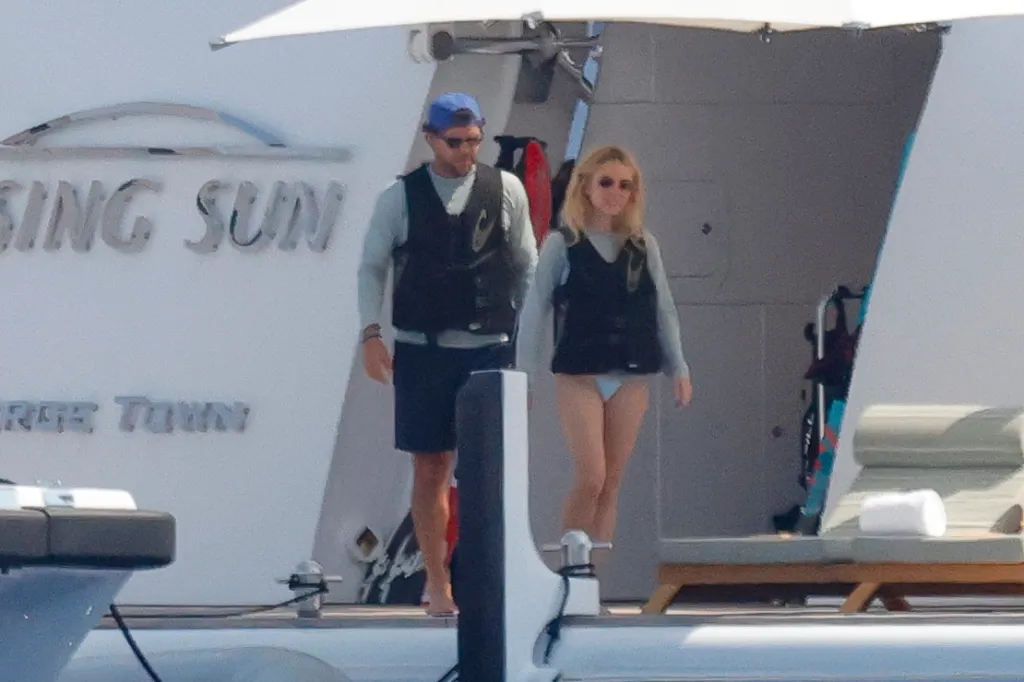 Sydney Sweeney and Scooter Braun on the superyacht Rising Sun in Mallorca.