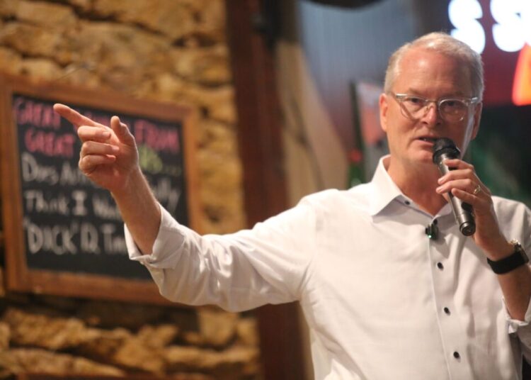 Why Kansas might elect its first Democratic senator in nearly 100 years