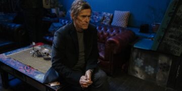 Willem Dafoe Shines as a Postal Worker and Poet in the Luminous Late Fame
