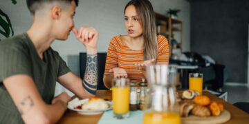 How to deal with a passive-aggressive partner, according to therapists