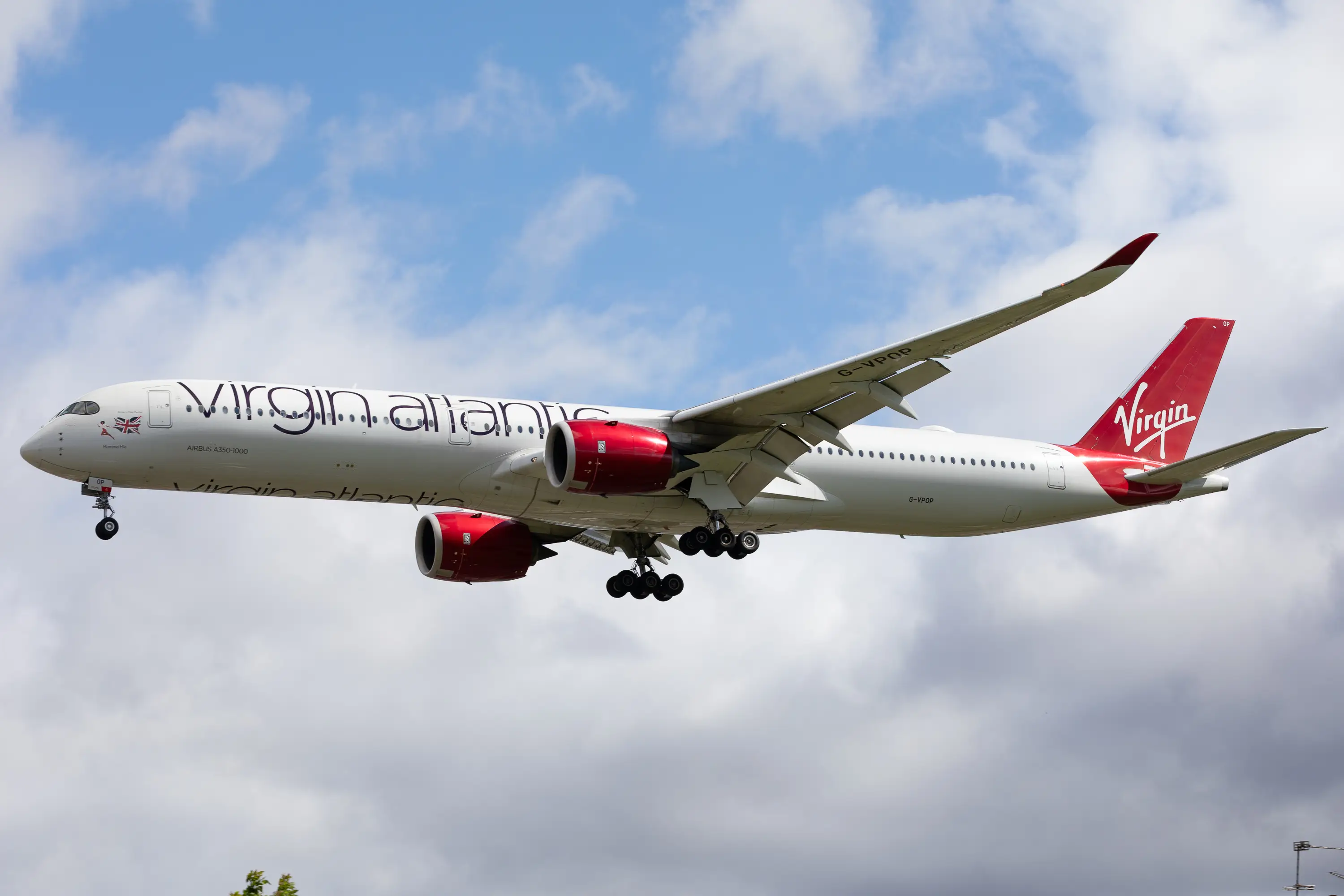 Virgin Atlantic Airbus A350 coming into land.