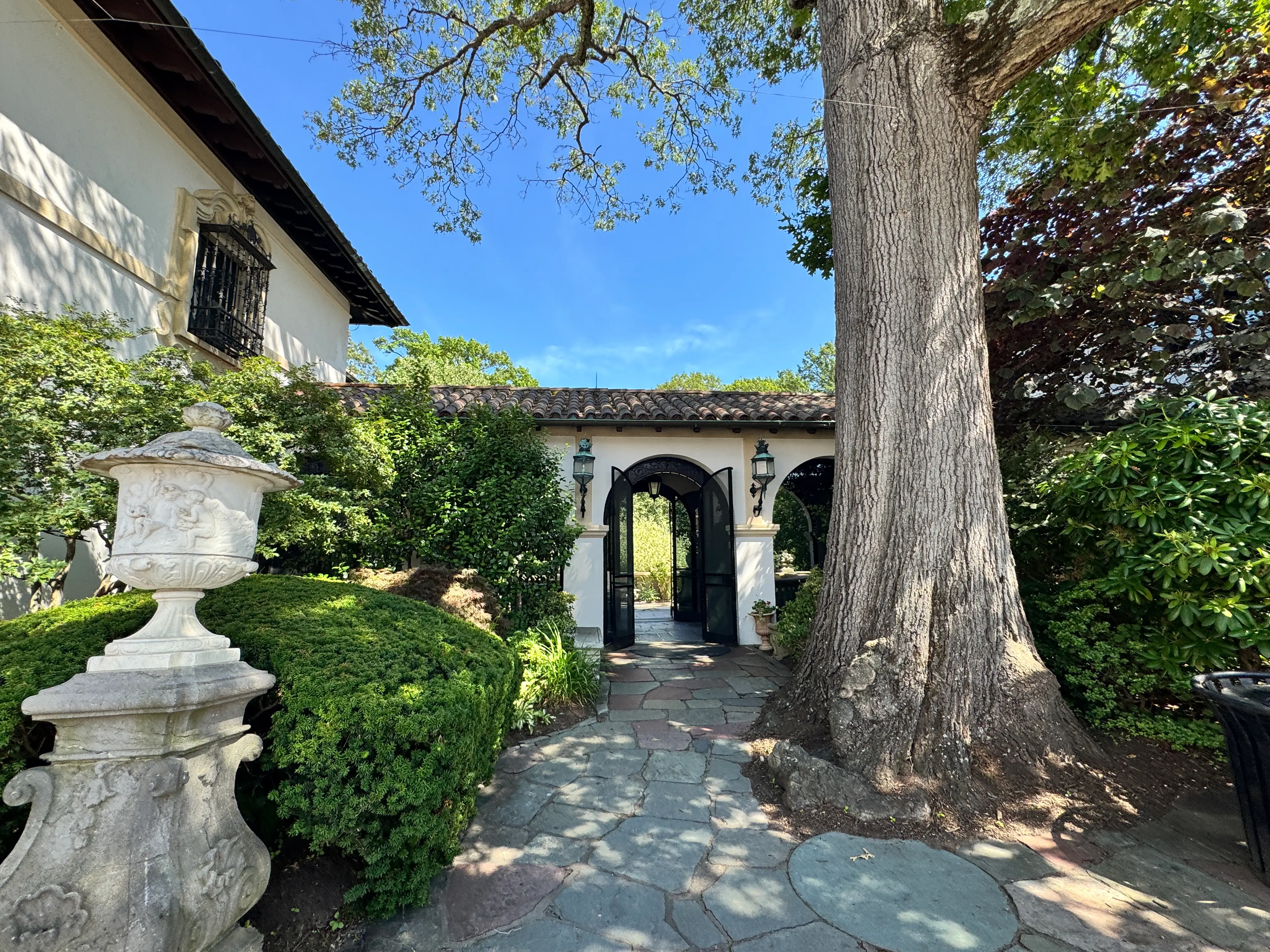 vanderbilt entrance