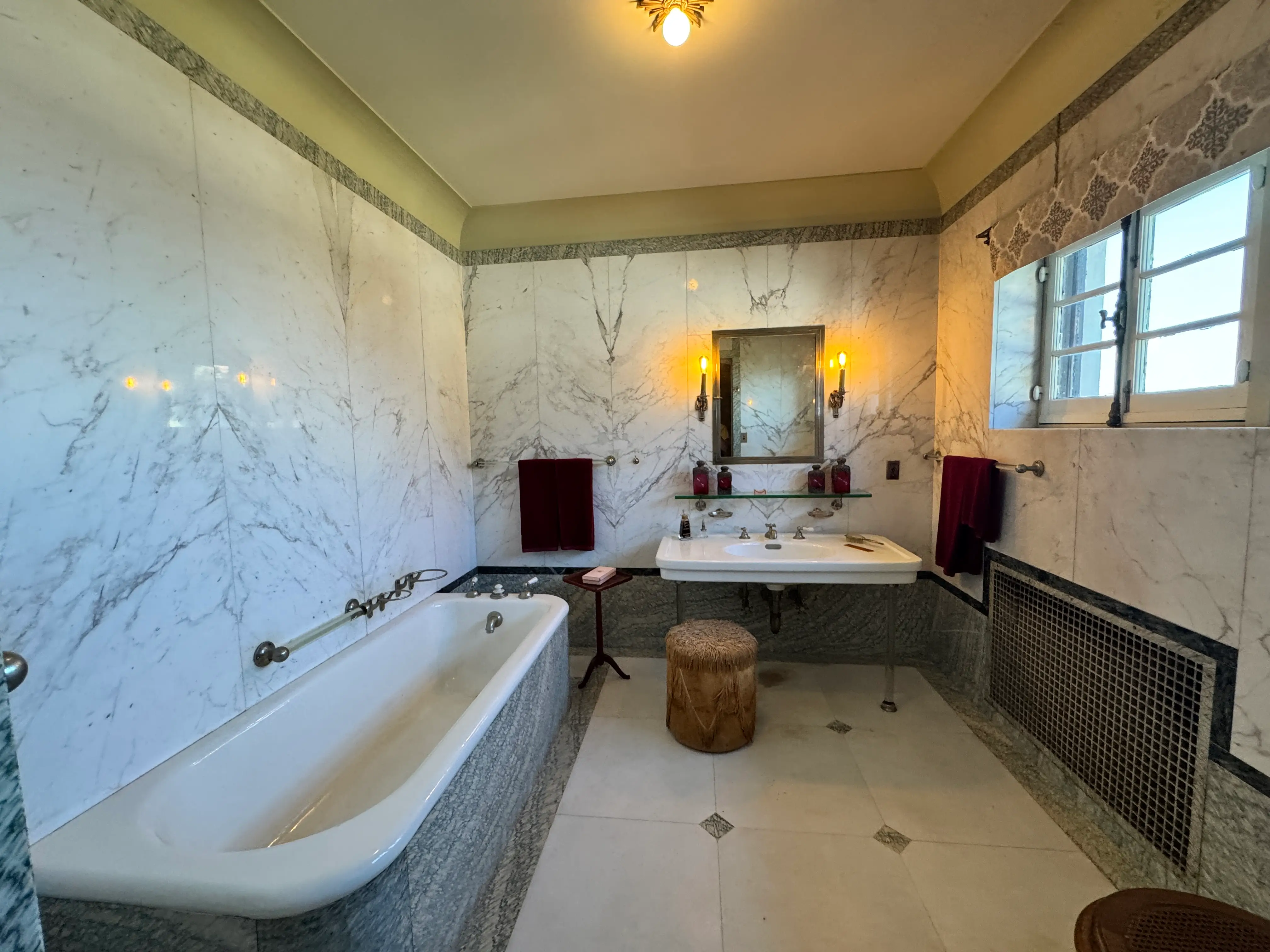 guest bathroom vanderbilt