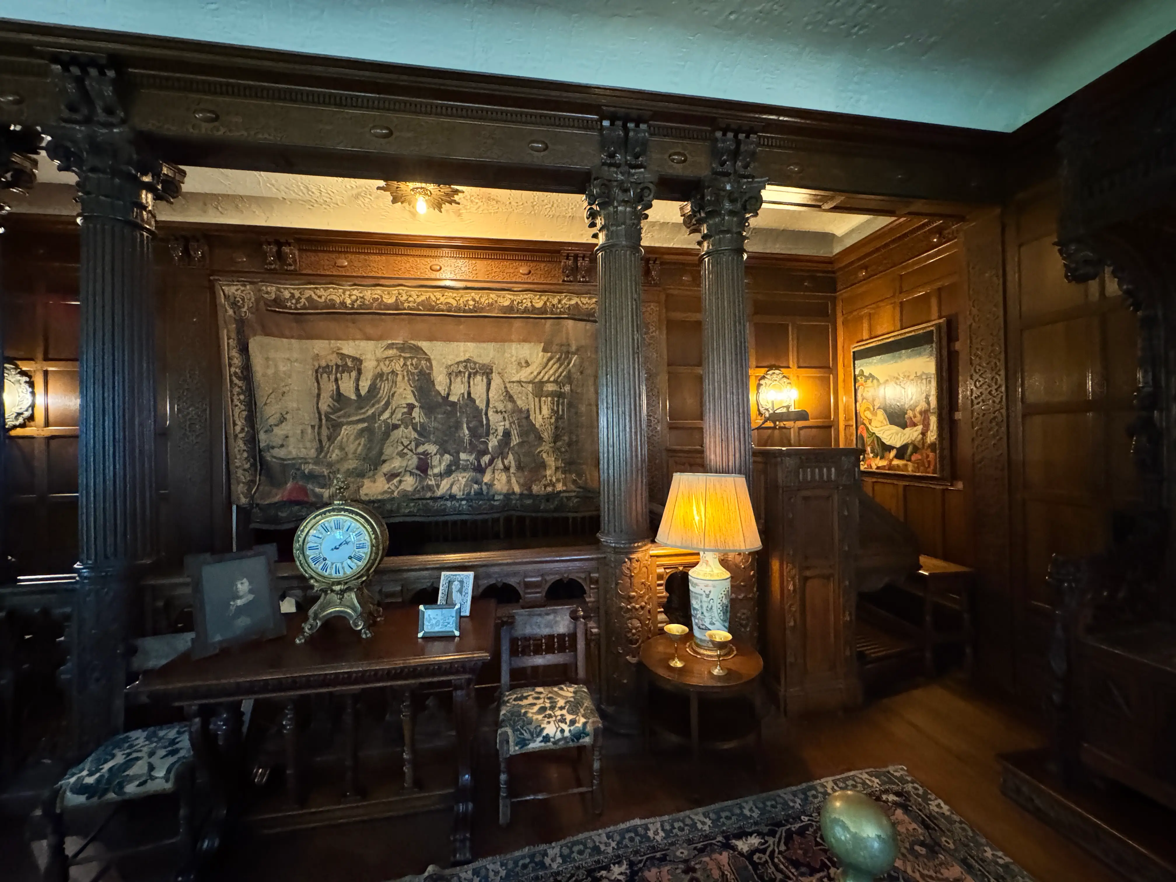 family room vanderbilt