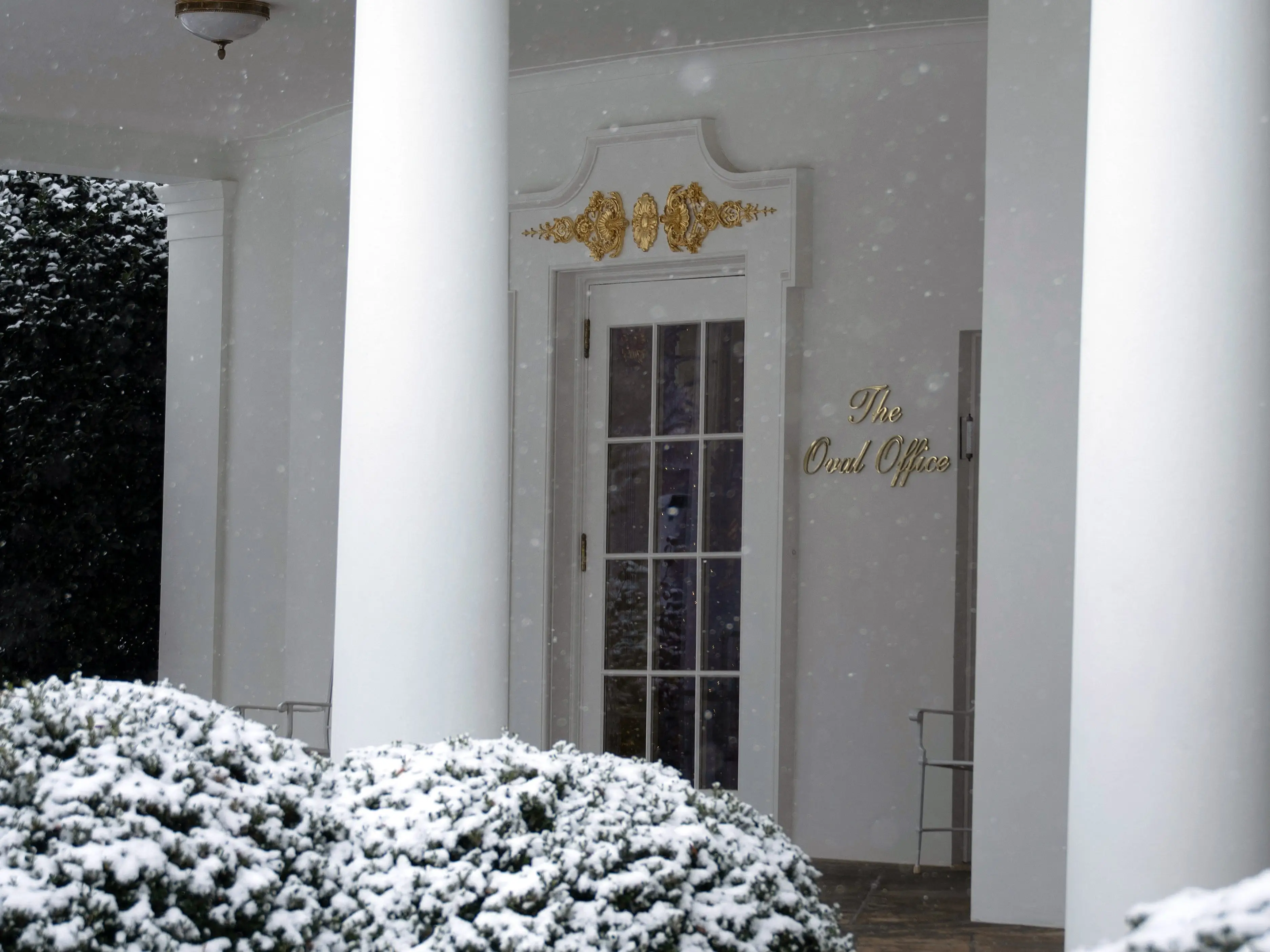 Gold signage outside the Oval Office.