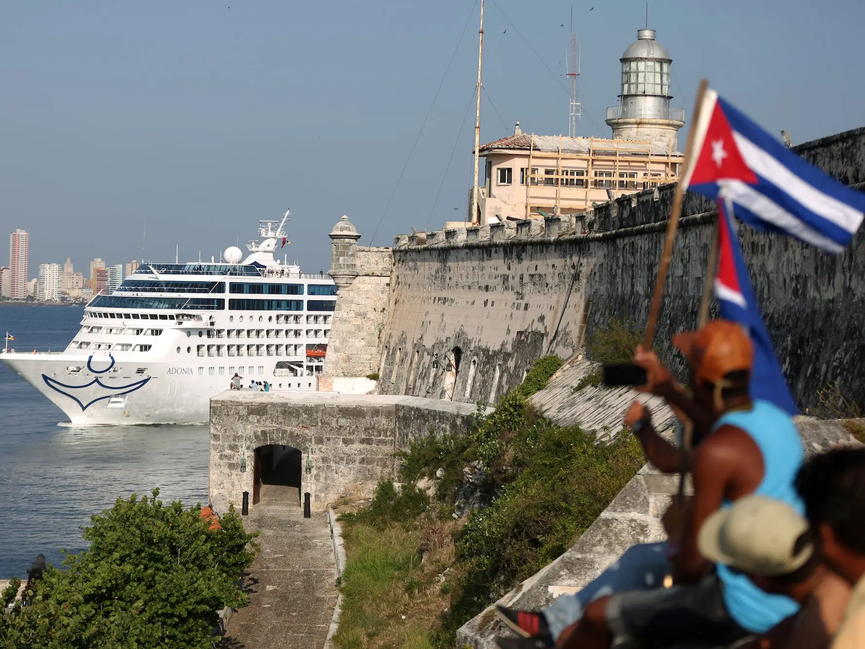 Carnival cruise ship cuba