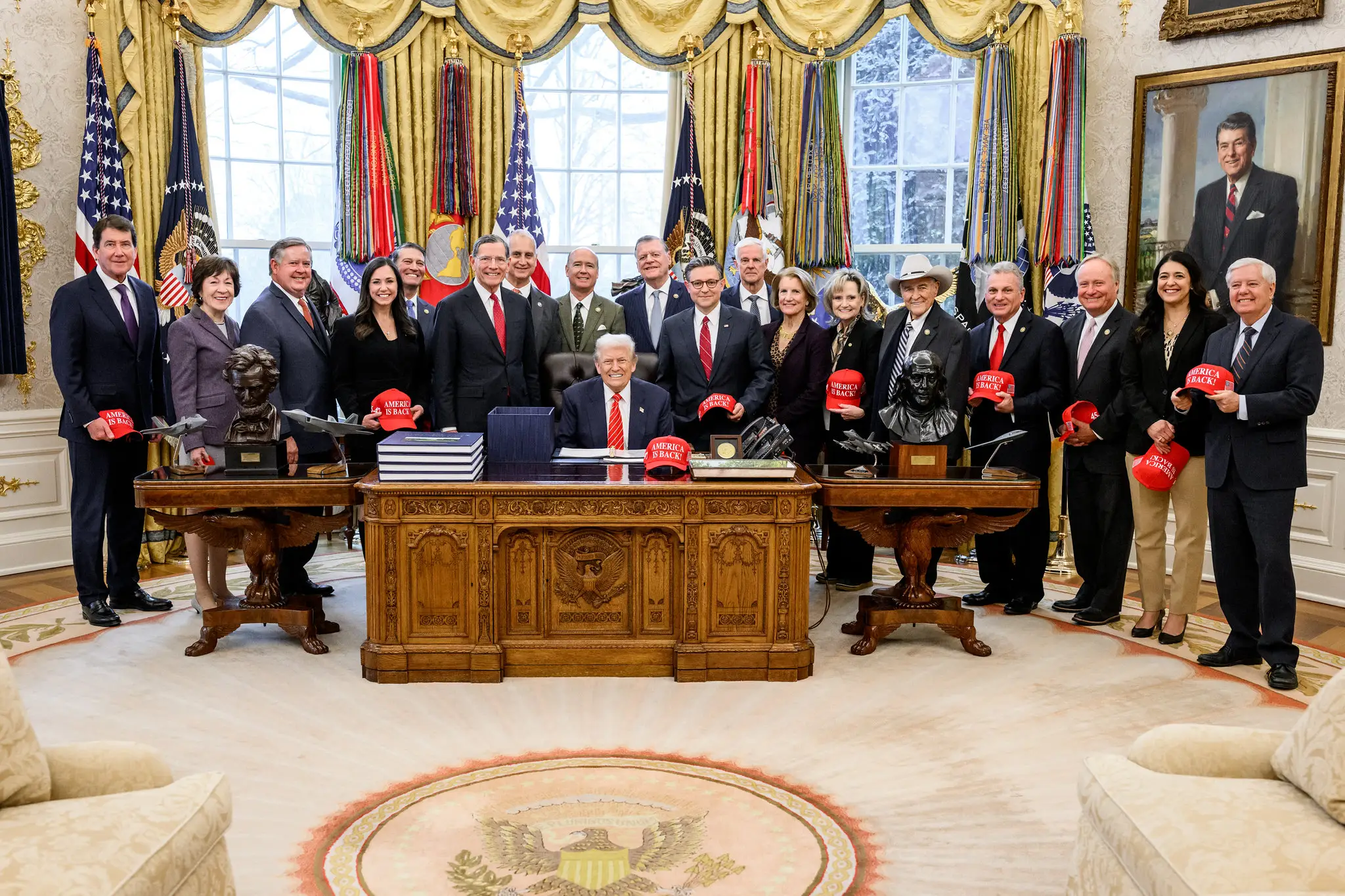 Donald Trump's Oval Office rug.