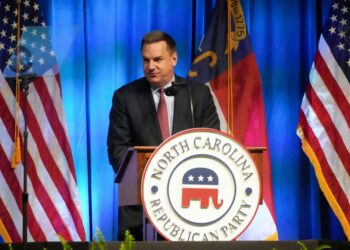 House GOP faces complaint for using floor coverage in campaign materials