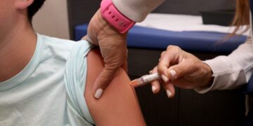 White House drafting order on vaccines, autism despite pollsters’ warnings