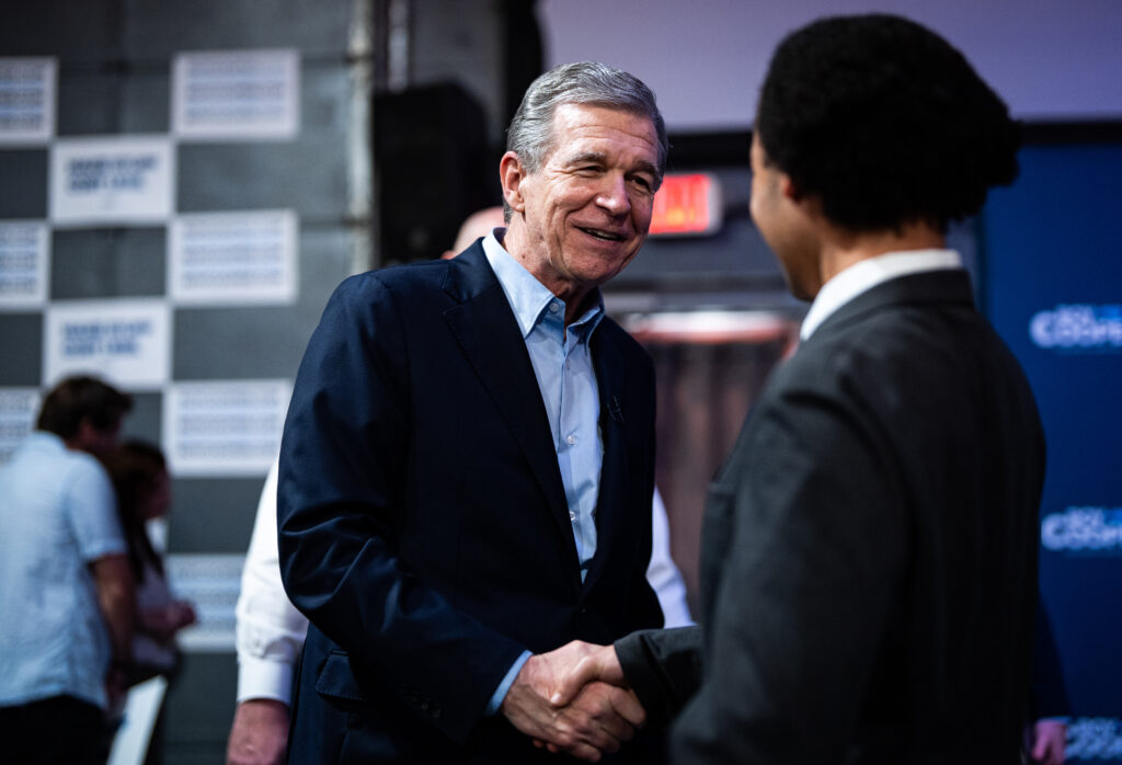 Swing-state Democrats criticize an unpopular institution: Their own party