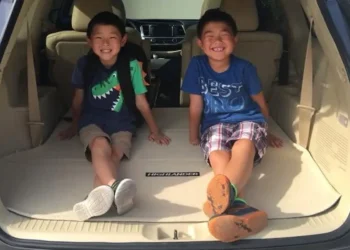 When my kids were young, I was excited to send them back to school. Now that I’m a mom of teens, I feel differently.