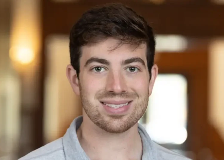 This OpenAI product manager always asks ChatGPT to ‘impress’ him. Here’s his advice for AI prompts.