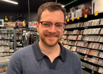 He turned a side hustle into a video game resale business that’s brought in $4 million this year