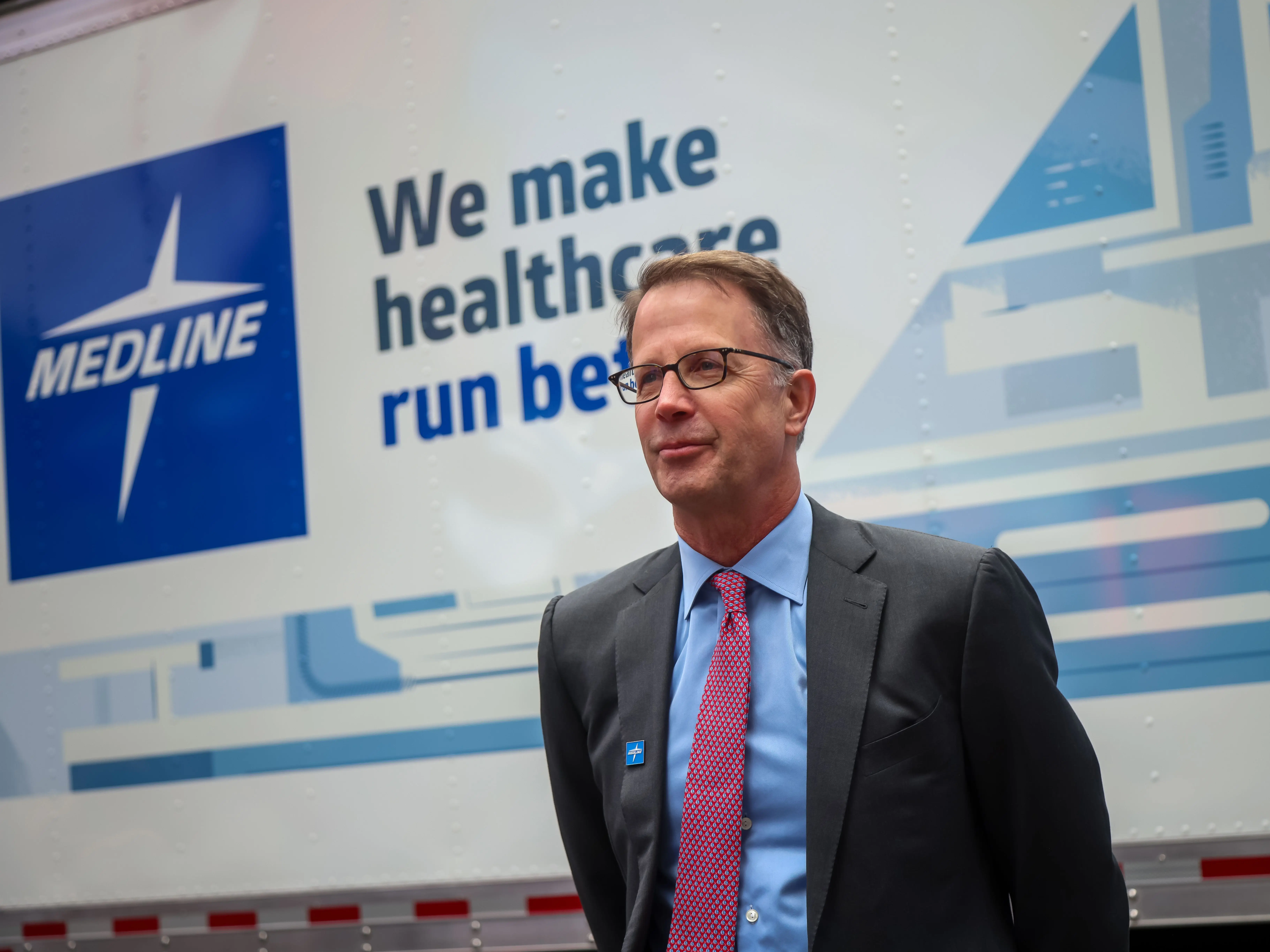 Charlie Mills, chairman of Medline Inc., during the company's initial public offering (IPO) at the Nasdaq MarketSite in New York, US, on Wednesday, Dec. 17, 2025