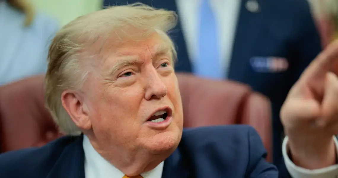 ‘Great grass’: Trump plugs Scotts Miracle-Gro, a company that he says did the White House a favor