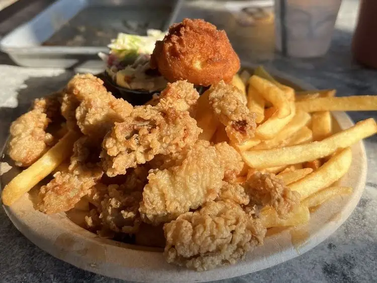 Bowen's Island Restaurant