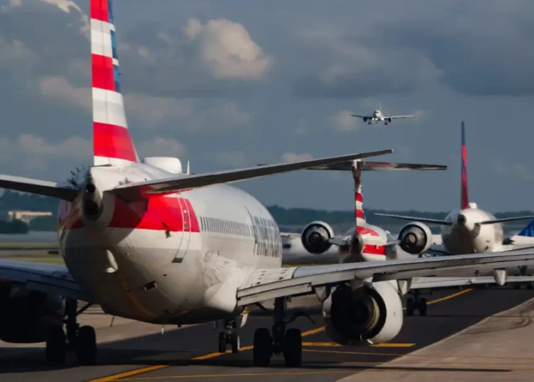 SpaceX says some travelers are skipping direct options just to fly on a plane with Starlink
