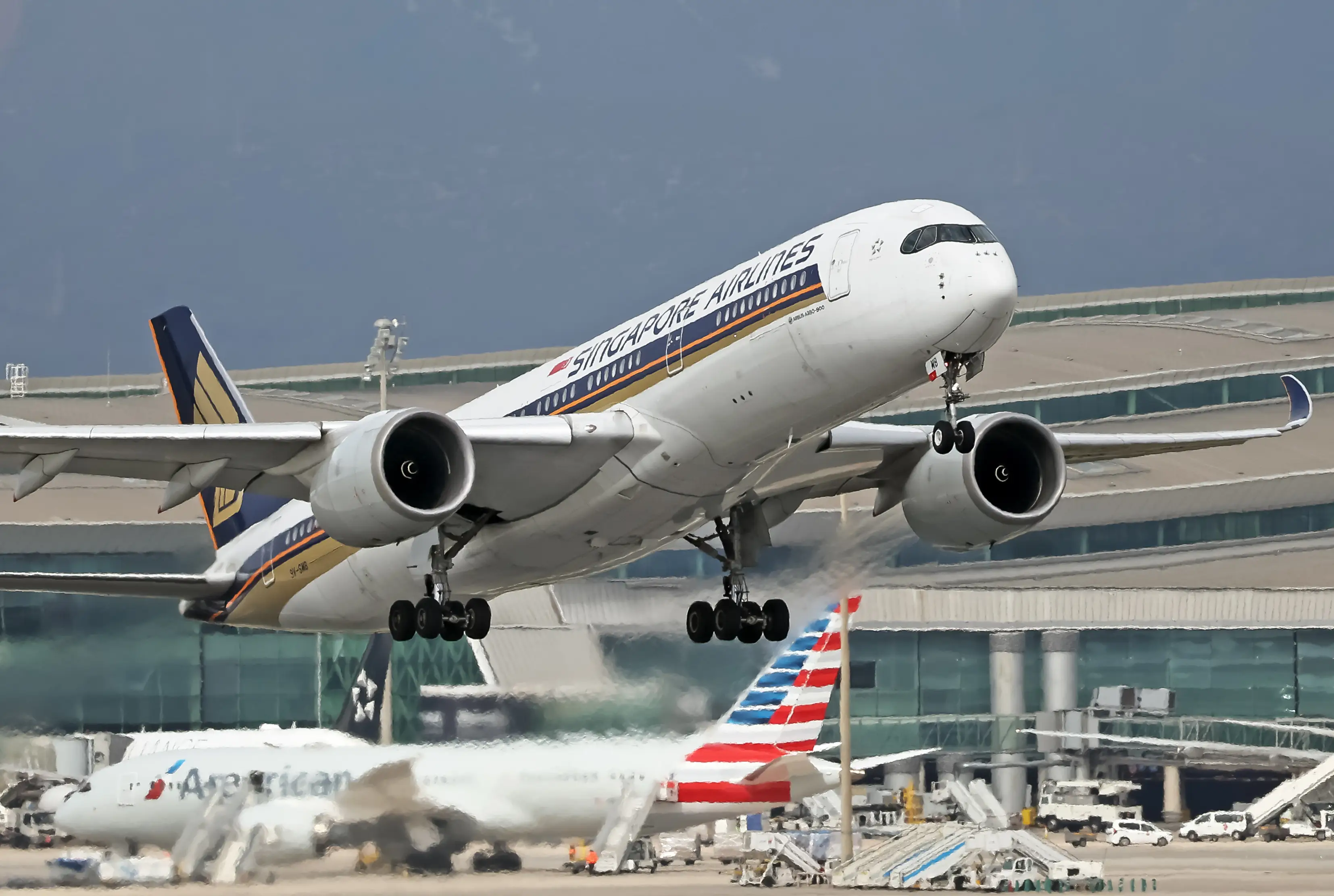 Singapore Airlines A350.