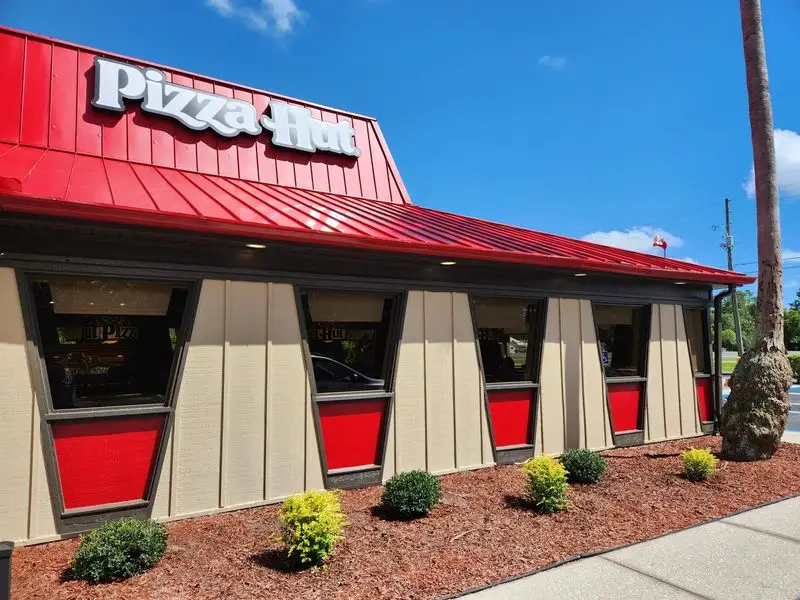 Pizza Hut