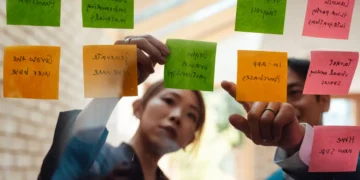 Gen Z is bringing pen and paper back to the workplace