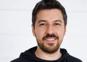 Why tech leaders are writing code again