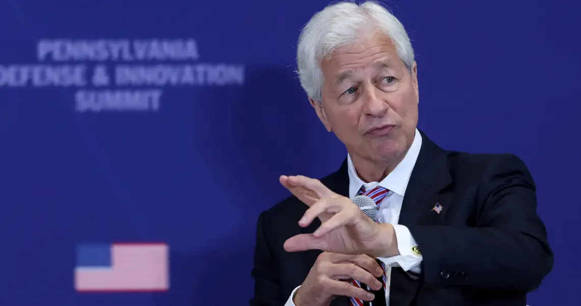 Jamie Dimon says one market risk could amplify market swings