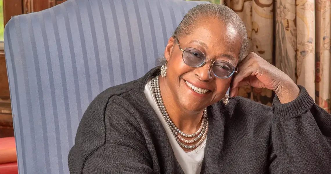 An Ivy League whisperer shares her best advice for wealthy parents to get their kids into an elite college