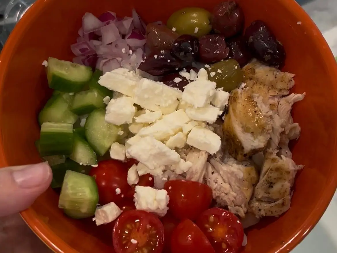 Bowl of chicken and vegetables