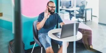 Are shorts in the office appropriate? Readers have largely told us ‘no’ — with some exceptions