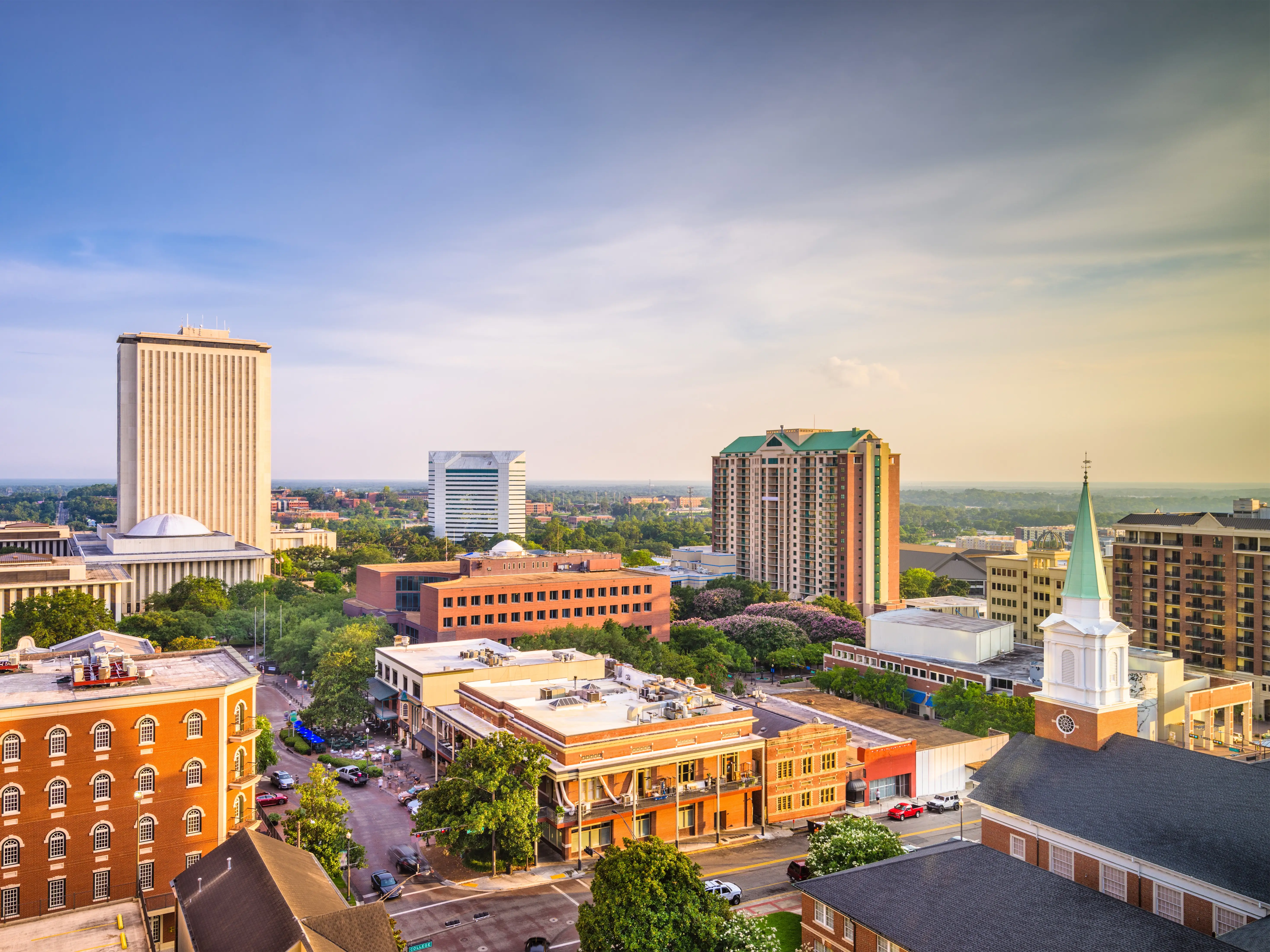 Tallahassee, Florida, USA downtown skyline.