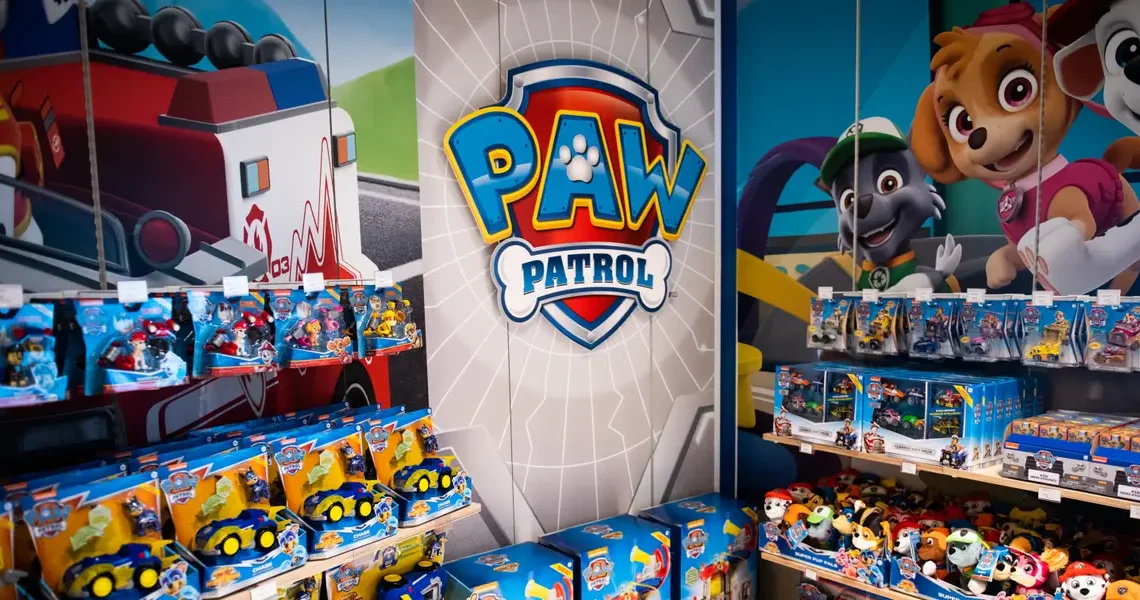 Live Q&A: How a 23-year-old with no experience built a global toy company