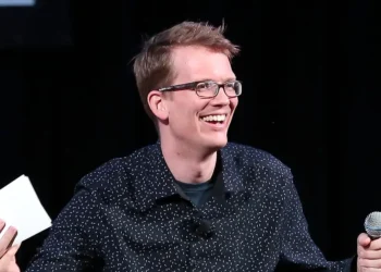 YouTube star Hank Green sets new AI policy for himself — and urges other content creators to do the same