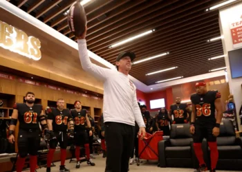 49ers coach Kyle Shanahan says his Tesla was on Autopilot when he crashed — but  it’s ‘always your fault’