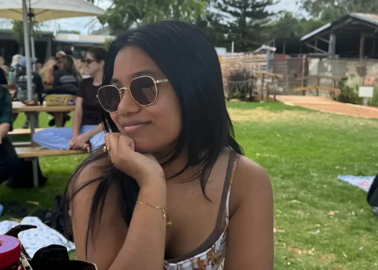 I always dreamed of moving in with friends — but at 28, I’ve only ever lived with my parents