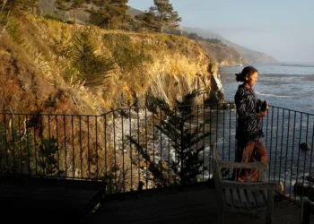 The famed Esalen Institute is being evacuated as Big Sur’s Timber Fire expands to 1,700 acres