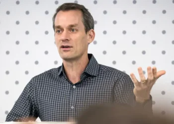 Jeff Dean’s hour-by-hour breakdown of his Google exit: an ’emotional’ video chat, Yoga at 7, and ‘unemployed’ at 11:59