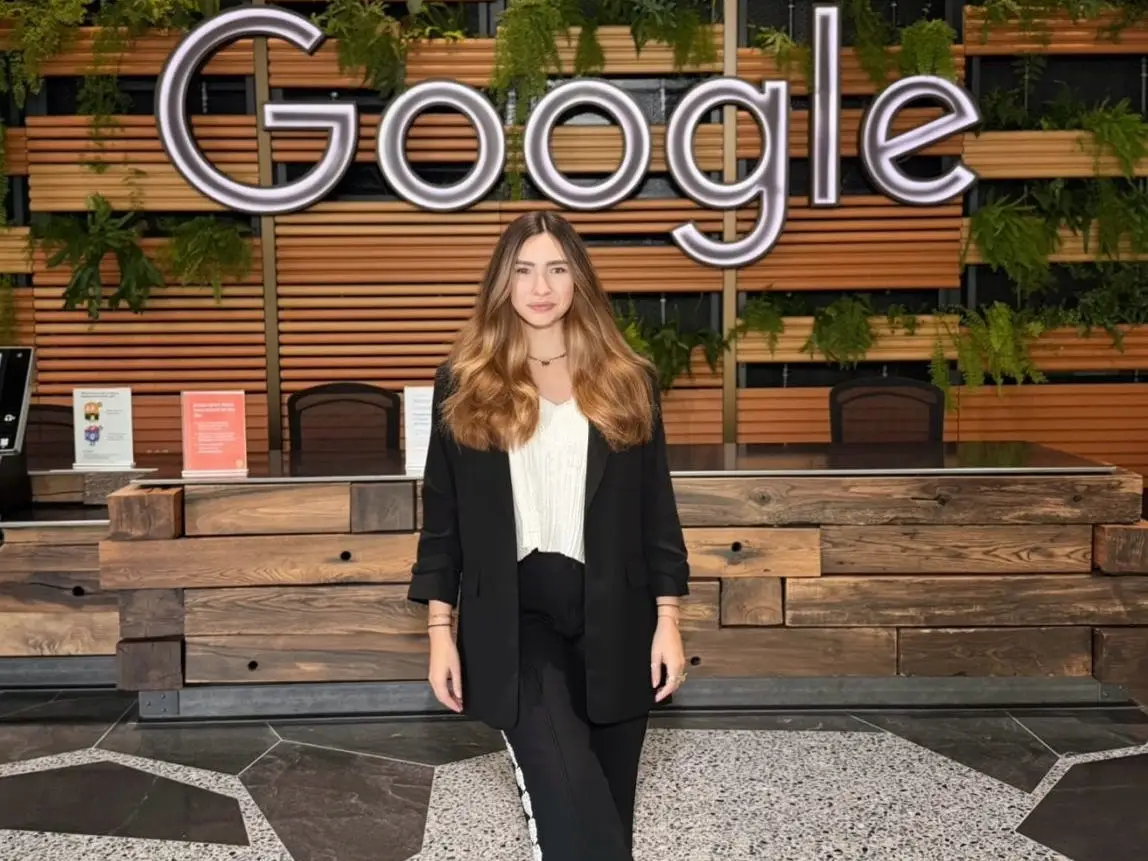 Victoria Rozanska standing in front of Google