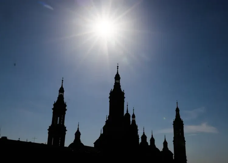 The best photos of Europe’s 2026 solar eclipse