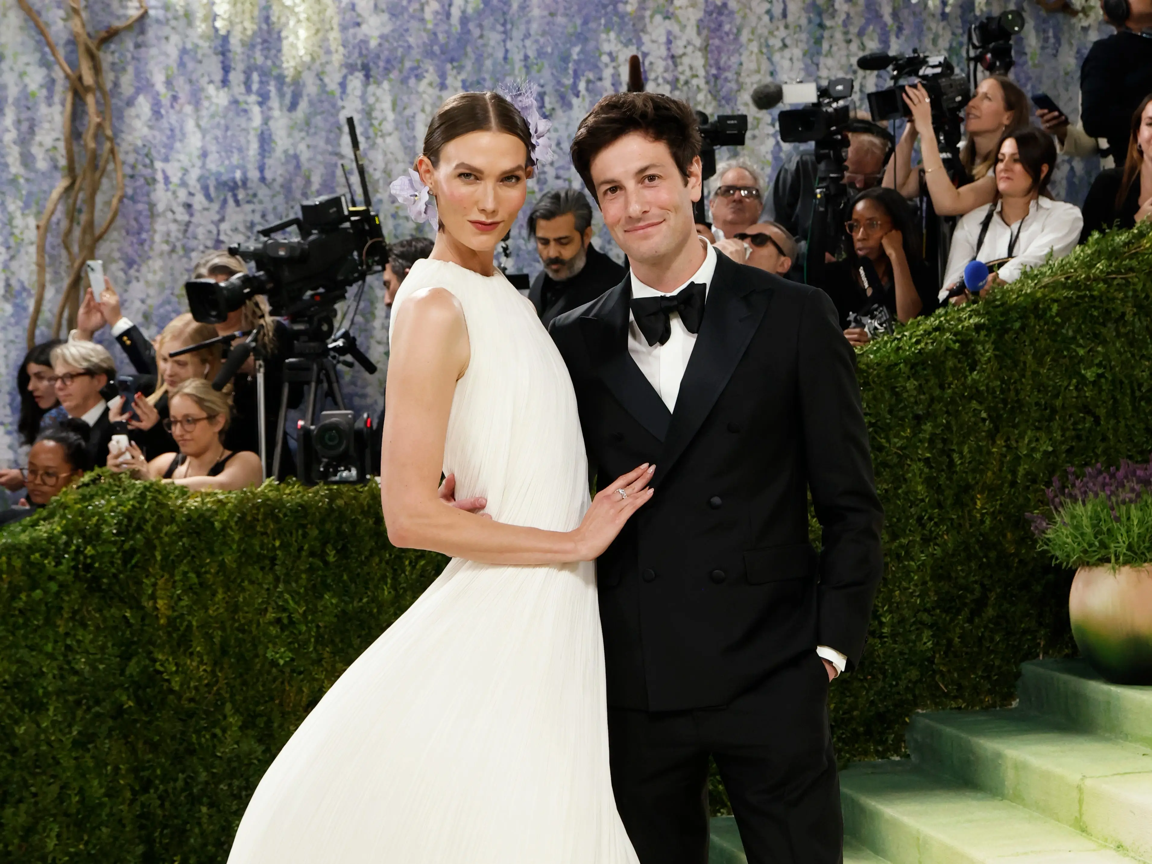Karlie Kloss and Joshua Kushner.