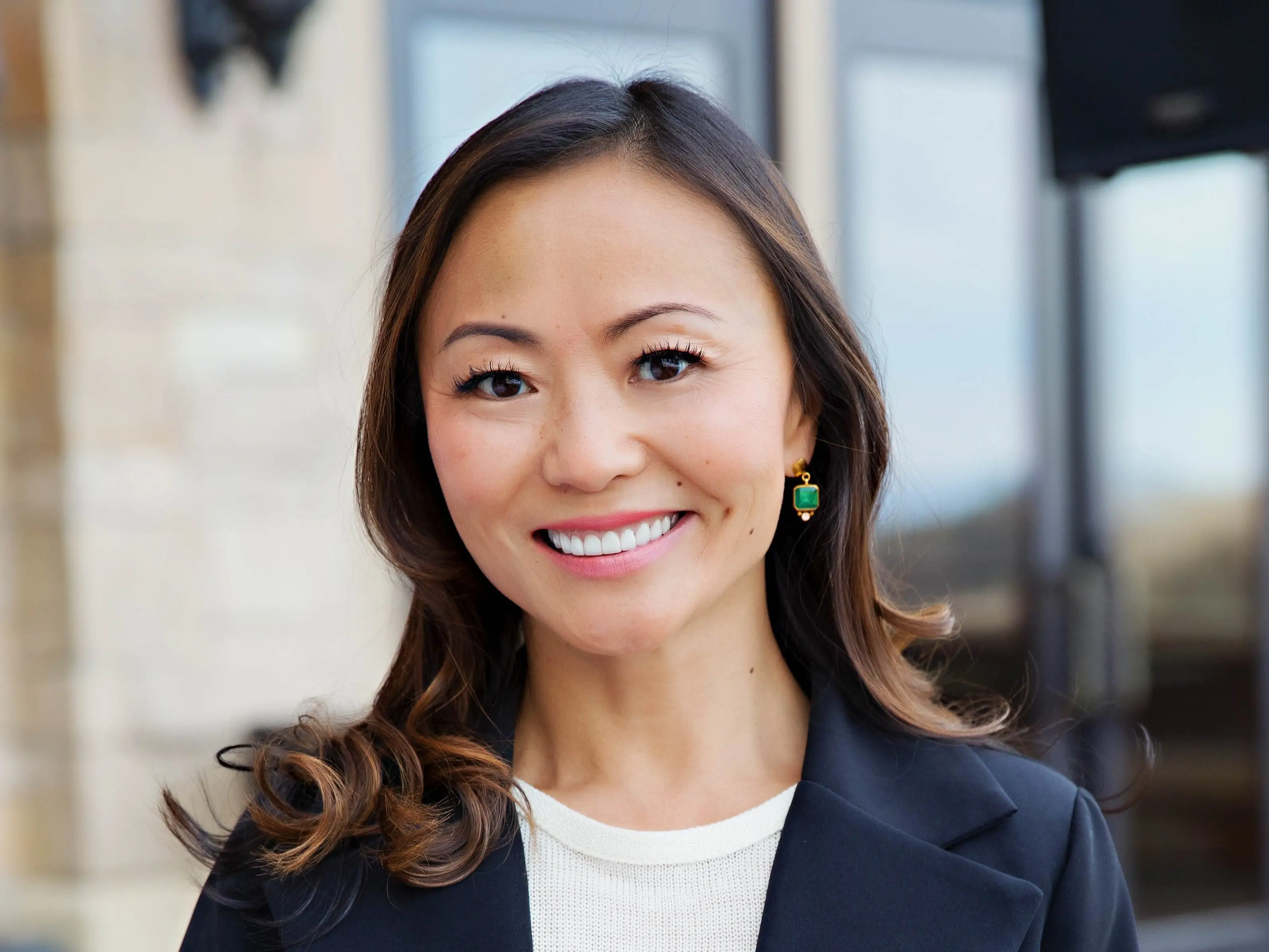 Headshot of Karen Fang