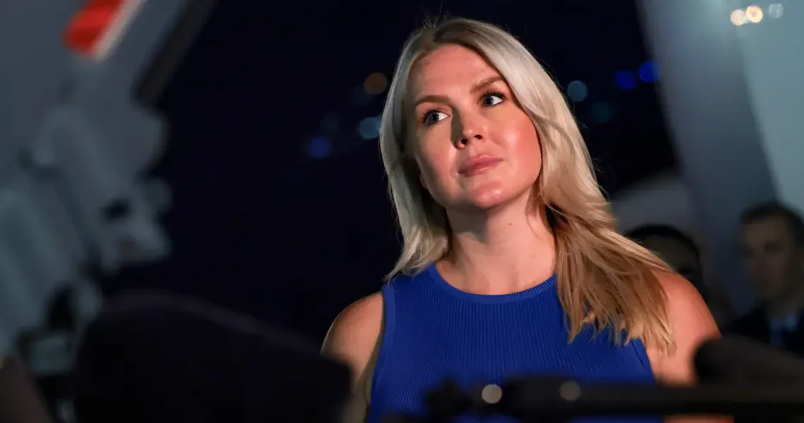 A ‘made with AI’ label on Karoline Leavitt’s departure message on X intensifies the AI watermark debate